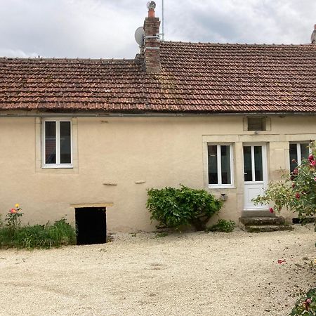 Gite Des Bons Voisins Marigny-le-Cahouet Kültér fotó